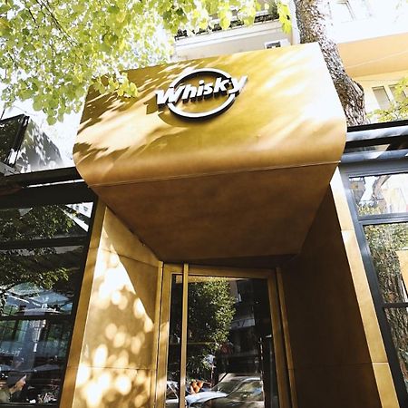 Boutique Hotel Whisky ティラナ エクステリア 写真