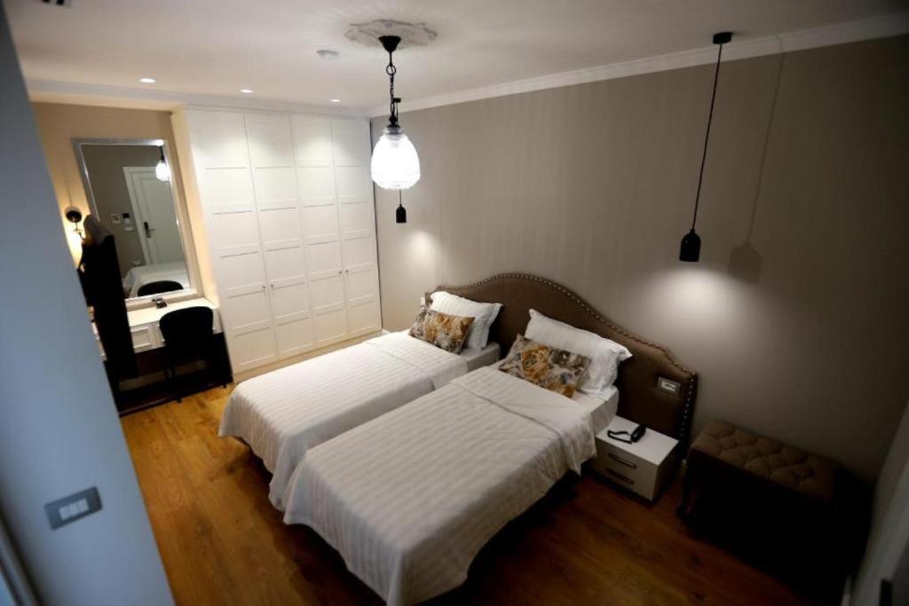 Boutique Hotel Whisky ティラナ 部屋 写真