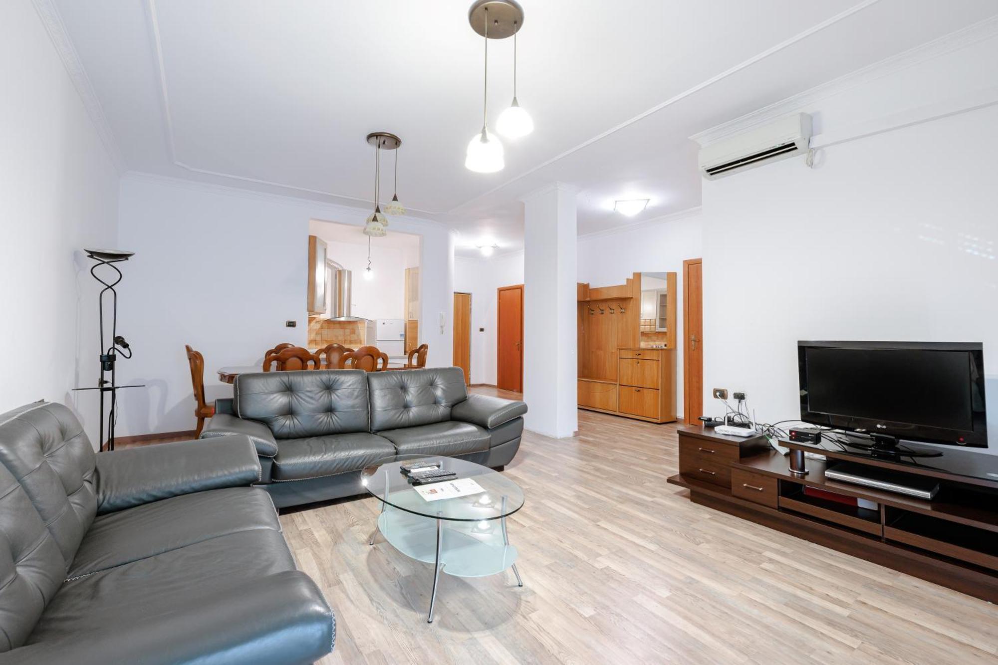 Boutique Hotel Whisky ティラナ 部屋 写真